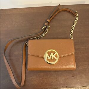 Michael Kors convertible wallet- camel brown